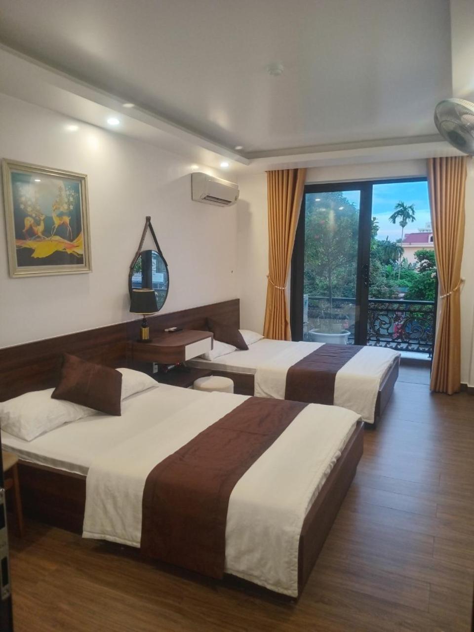 Quang Minh Hotel Дошон Экстерьер фото